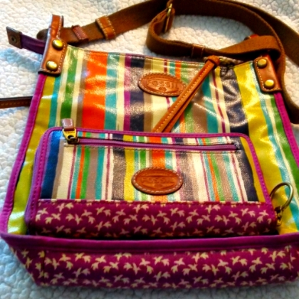 Fossil shoulder bag and matching wallet